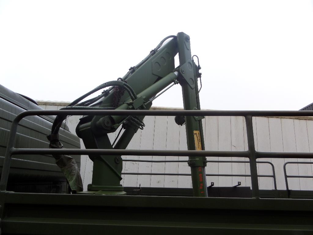 MercedesBenz 1017 4X4 ex army reconditioned white with crane 70000311 MercedesBenz 1017 4X4 ex army reconditioned white wi...