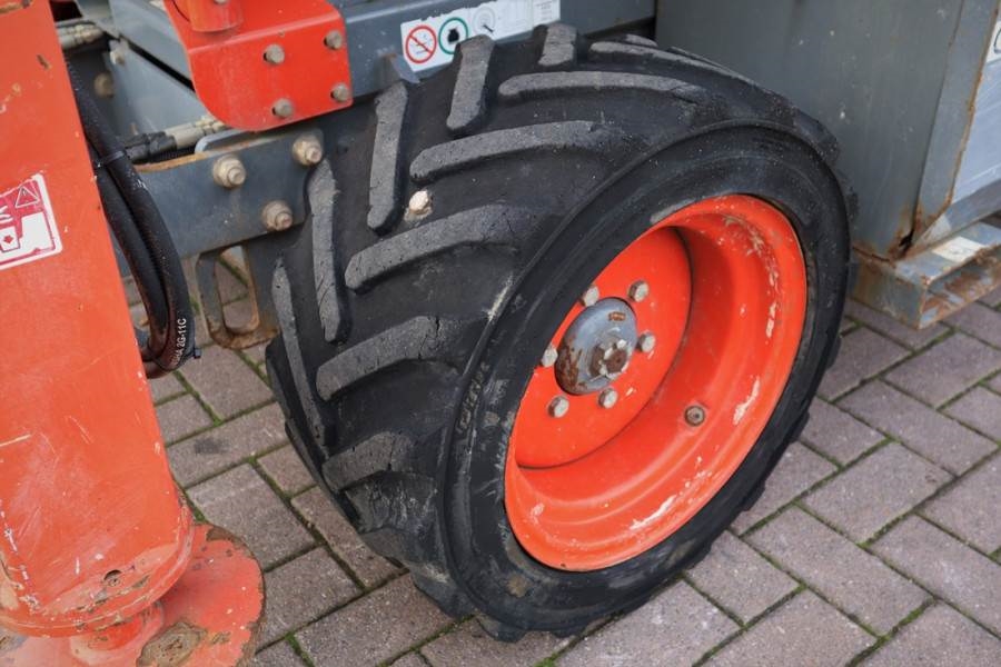 SkyJack SJ6826 Diesel, 4x4 Drive, 10m Working Height, 567k 2014 SKYJACK - SJ6826 - 62022 SJ6826 Diesel, 4x4 Drive, 10m Wor...