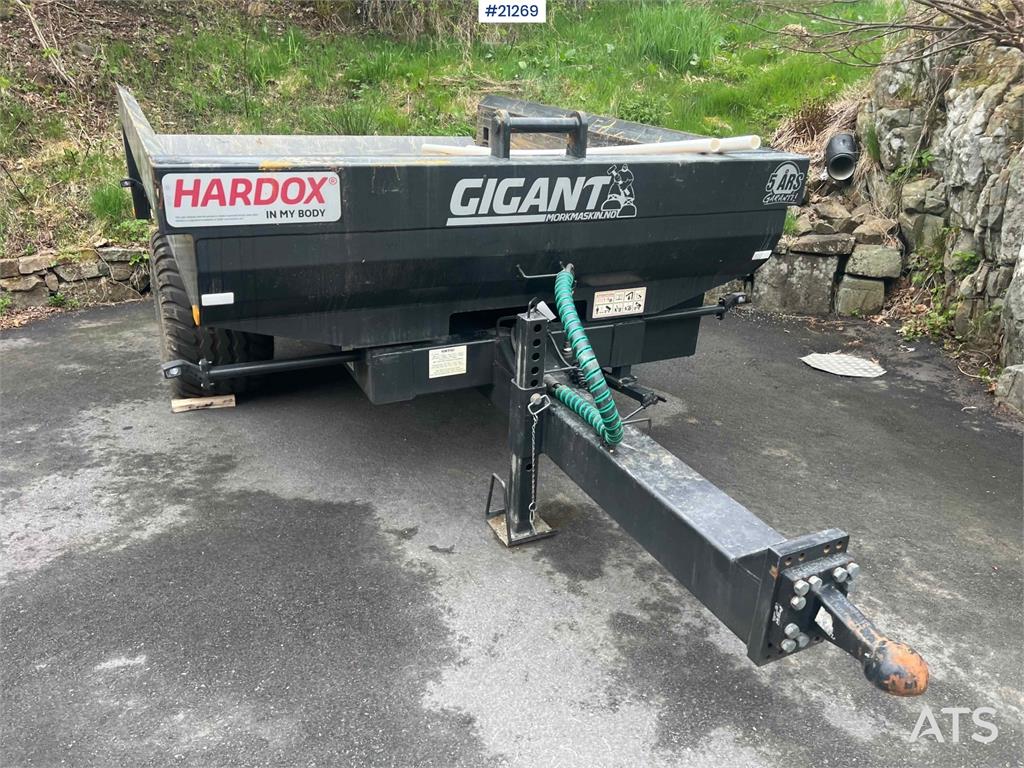 Gigant Wheel Machine Trailer 2023 21269 Gigant Wheel Machine Trailer 2023 1 Lowloader trailers image 2