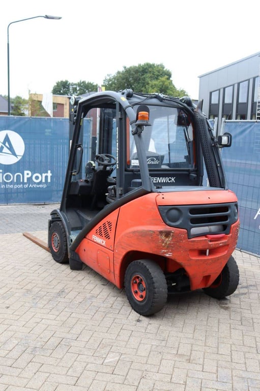 Forklift Linde H20D-01 Diesel 2000kg 6m 2012 2012 H20D-01 2012 1 Forklift image 4