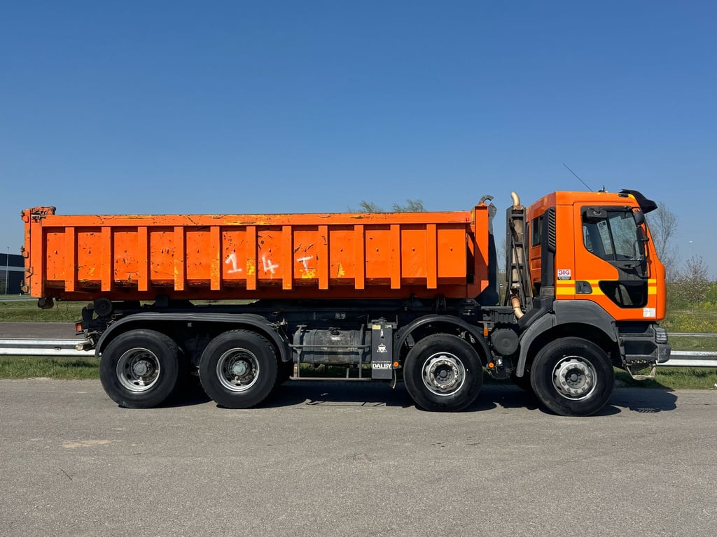 Renault Kerax 410 8x4 Full steel - Manual - Euro 4 - Big axles 2006 00033263 Renault Kerax 410 8x4 Full steel - Manual - E...