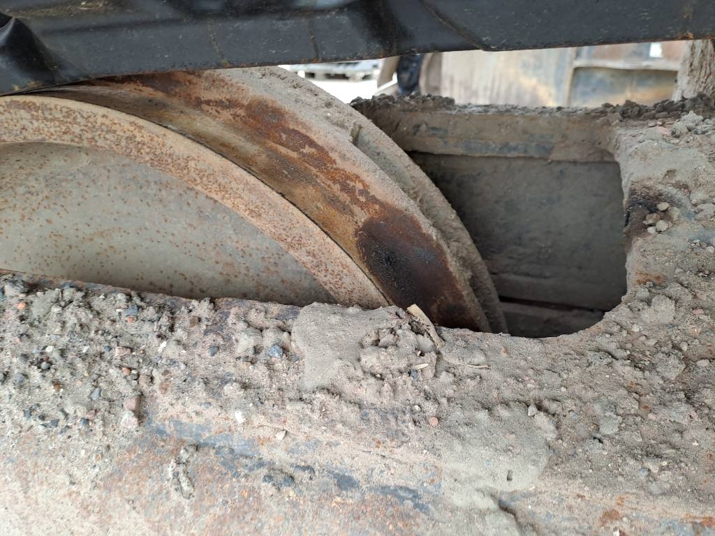 Volvo EC 220 EL (New Undercarriage) 2015 ATR-2127 EC 220 EL (New Undercarriage) 2015 1 Crawler Excavators image 15