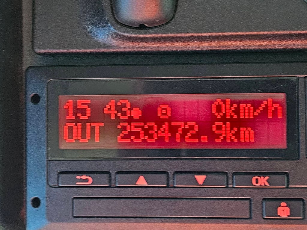 DAF LF 210 7.49t airco lift 2020 DAF LF 210 7.49T AIRCO LIFT 2020 1 image 9