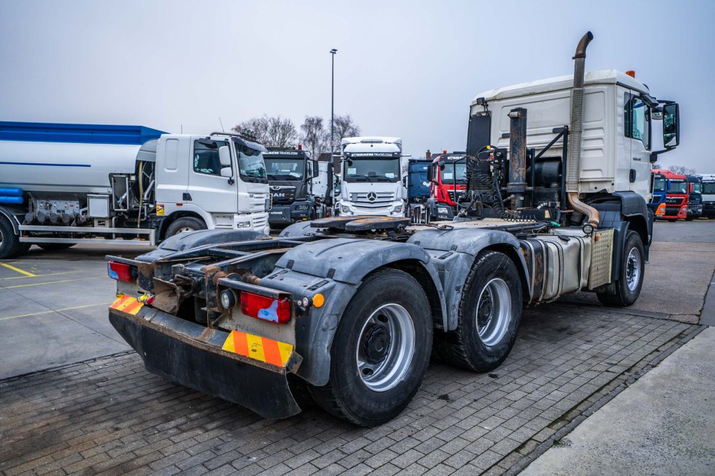 MAN TGS 33.440 BLS - MANUAL - BIG AXLES 2008 E64933 TGS 33.440 BLS - MANUAL - BIG AXLES 2008 1 image 4