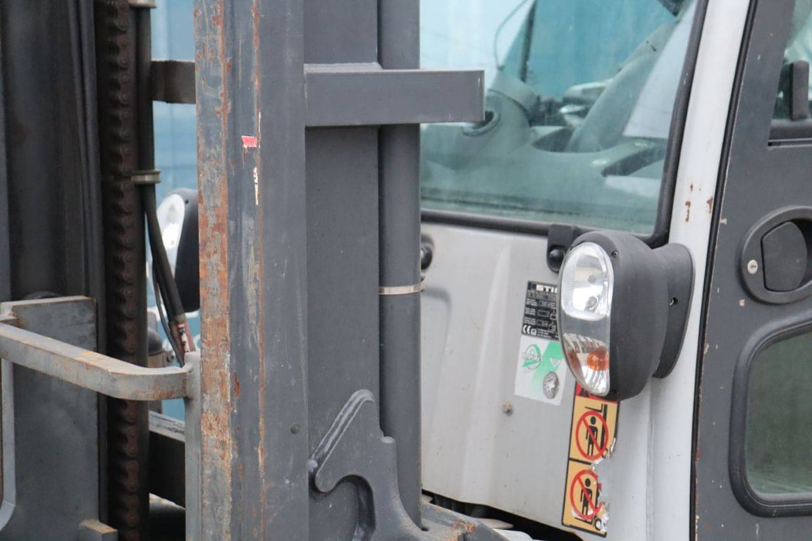 Forklift Still RX70-50 LPG 5000kg 2014 2014 Still RX70-50 2014 1 Forklift image 13