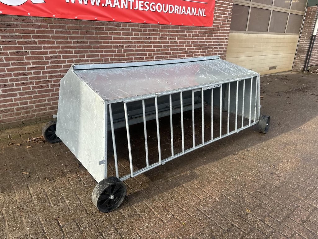 Lammeren voerplaats met overkapping 2022 11576 Lammeren voerplaats met overkapping 2022 1 image 2