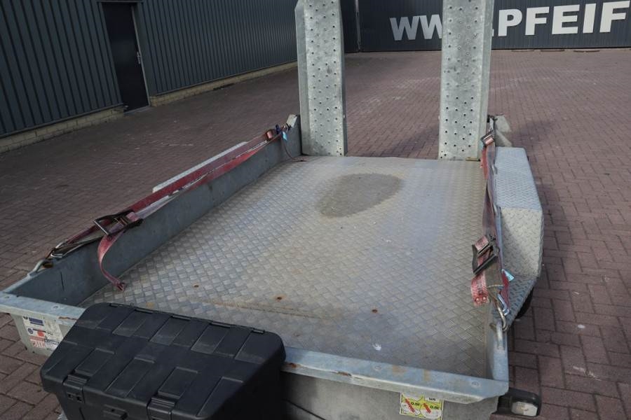 Ifor Williams WILLIAM 2HB 2 Axel Trailer, 2.856 kg Capacity, Inc 2017 IFOR WILLIAM - 2HB - 61780 IFOR WILLIAMS WILLIAM 2HB...