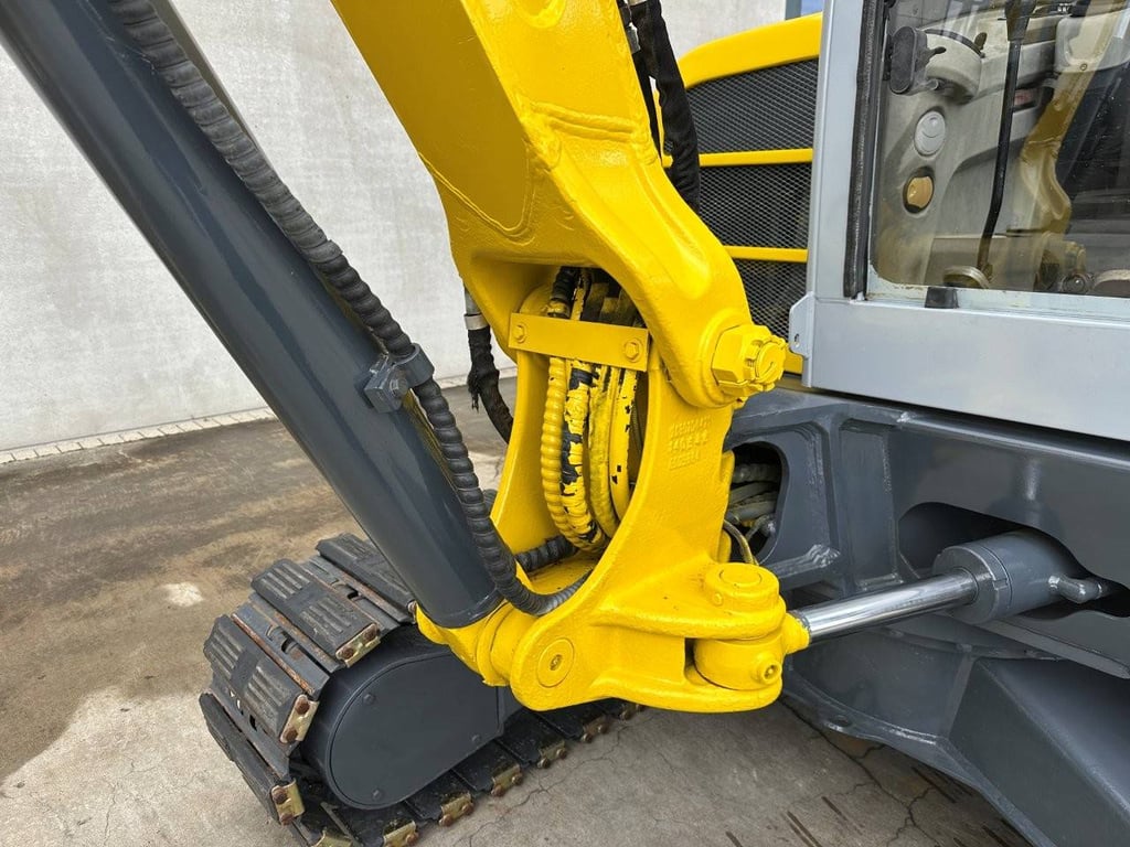 Wacker Neuson 6003 Diesel 43.4kW Tracked Excavator 2015 2015 Neuson 6003 2015 1 Tracked Dumpers image 13