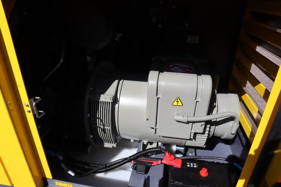 Atlas Copco QAS 40 ST3 Valid inspection, *Guarantee! Diesel, 4 2023 ATLAS COPCO - QAS 40 ST3 - 61593 QAS 40 ST3 Valid insp...