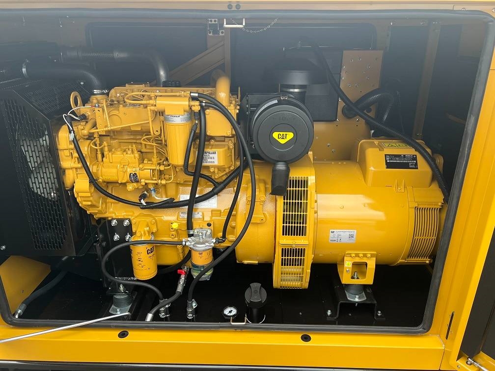 CAT DE 88 E0 (80KVA 64KW) new unused 2022 5027 DE 88 E0 (80KVA 64KW) new unused 2022 1 Generators image 9