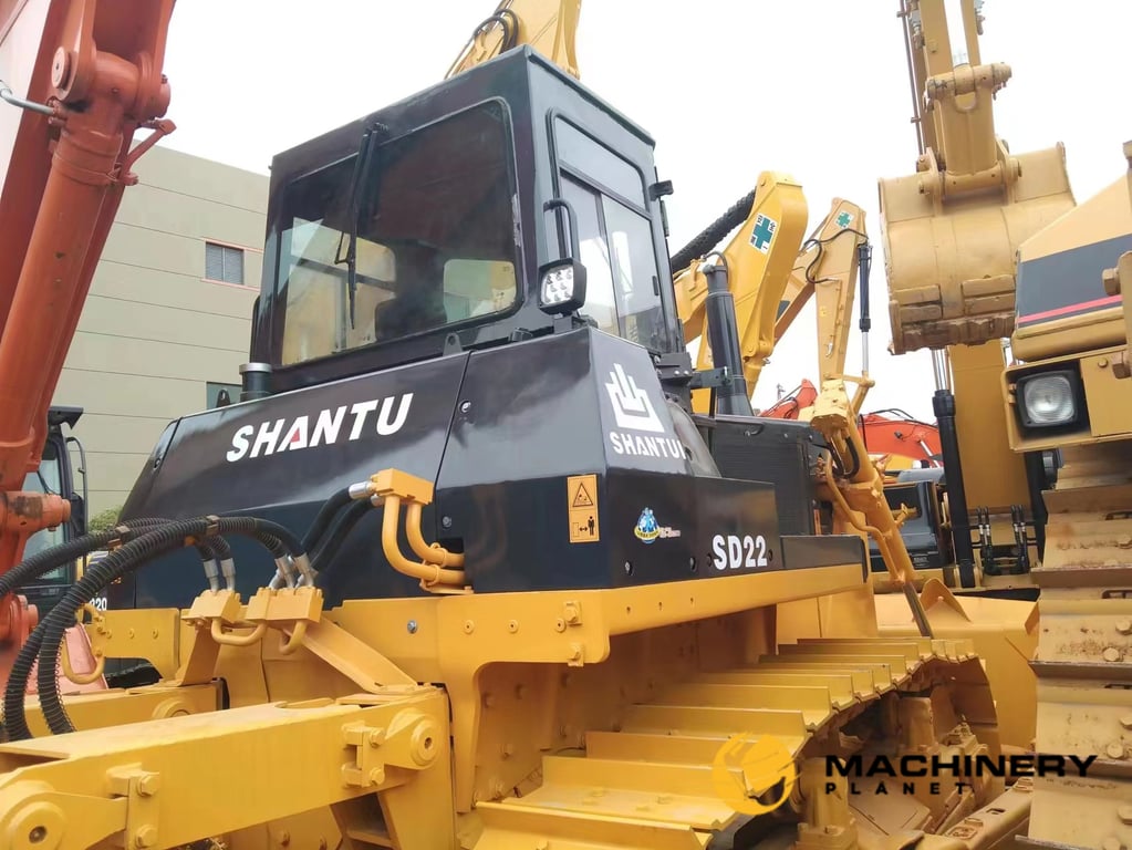 Shantui SD22 Used Bulldozers Made in China For Sale SD22 2018 1 Dozers image 2