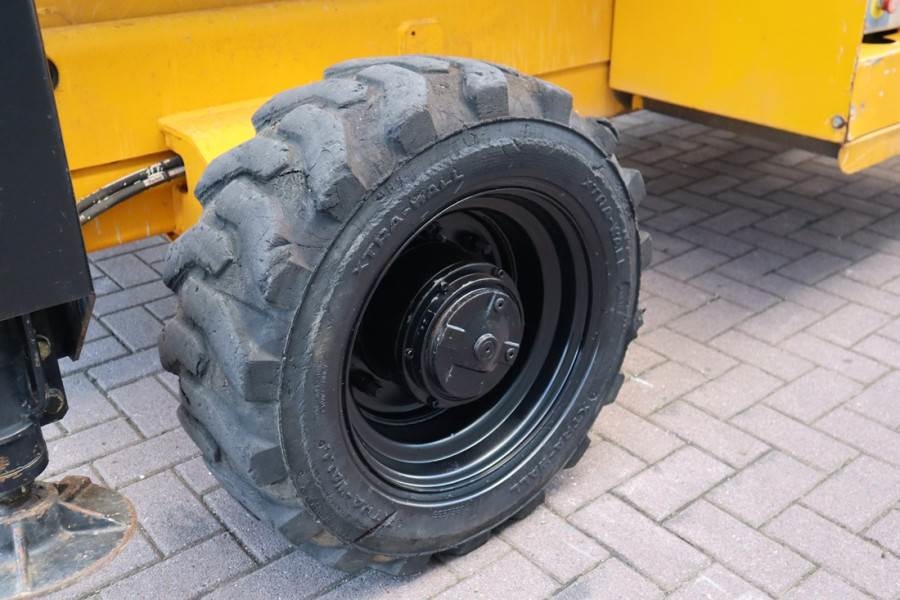 Haulotte H15SXL Diesel, 4x4 Drive, 15m Working Height, 500k 2011 HAULOTTE - H15SXL - 63452 H15SXL Diesel, 4x4 Drive, 15m W...