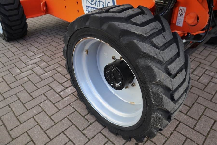 JLG 660SJ Valid Inspection, *Guarantee! Diesel, 4x4 Dr 2019 JLG - 660SJ - 60978 660SJ Valid Inspection, *Guarantee! Diesel...