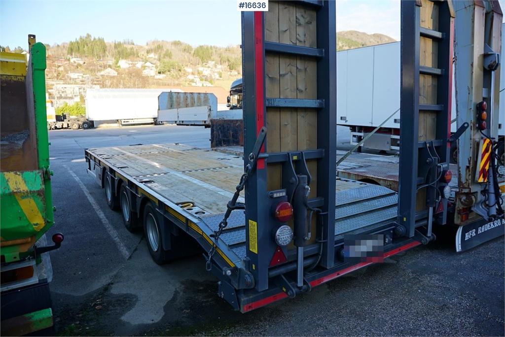 Heavy machinery product image - Image 2 of 3