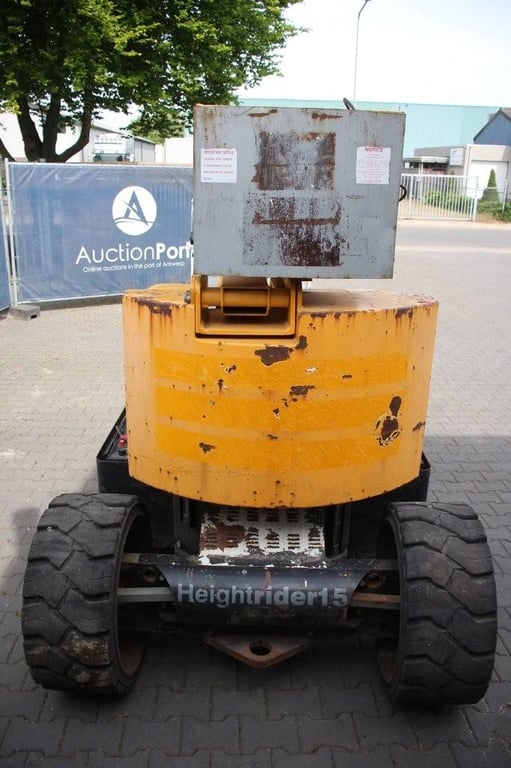 Nifty HR 15 NDE Electric/Diesel Telescopic Boom Lift 2005 2005 Nifty HR 15 NDE 2005 1 image 7