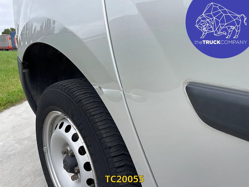 Renault Kangoo 1.5 DCI 2017 TC20055 Renault Kangoo 1.5 DCI 2017 1 image 12
