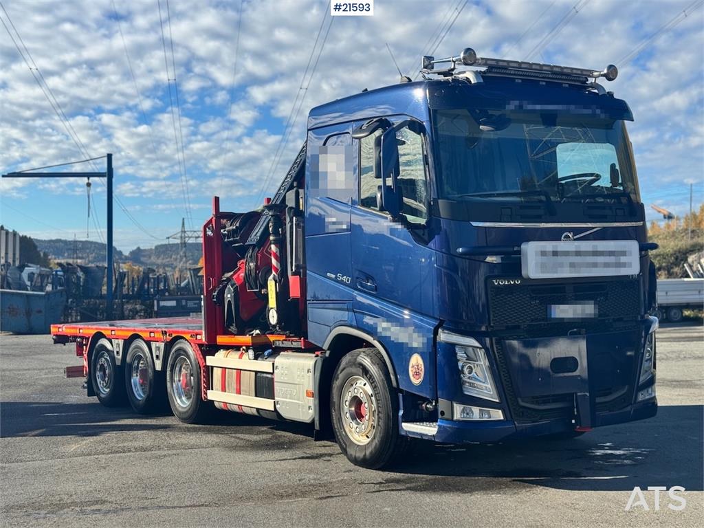 Volvo FH540 Combi truck w/ 54 t/m Fassi crane w/ Jib and 2022 21593 FH540 Combi truck w/ 54 t/m Fassi crane w/ Jib and 202...
