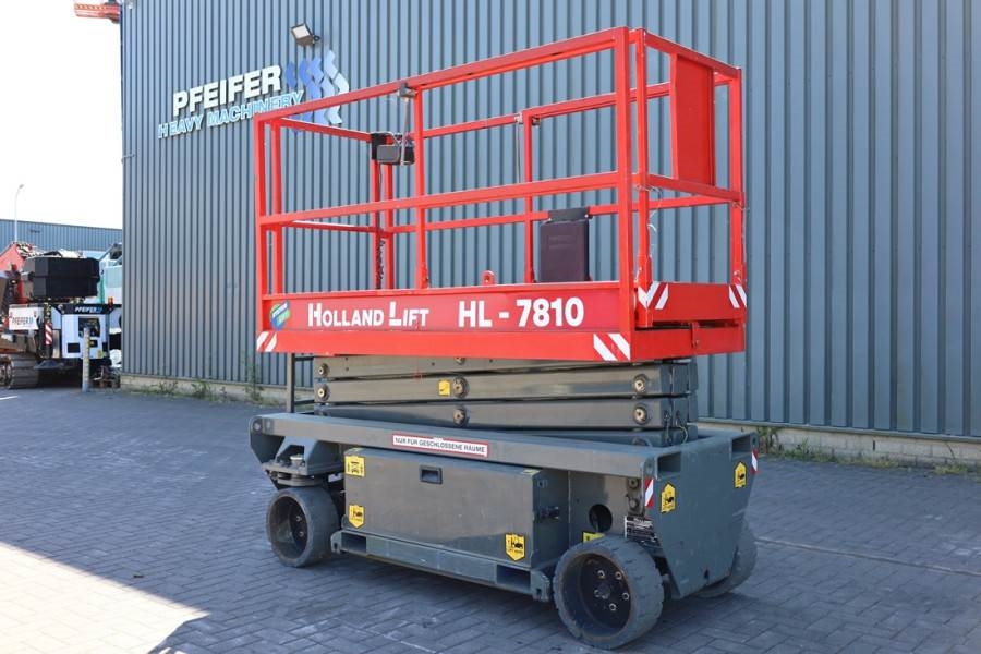 Holland Lift Ecostar HL-7810 Electric, 10m Working Height, 450k 2011 HOLLAND LIFT - Ecostar HL-7810 - 63491 Holland lift E...