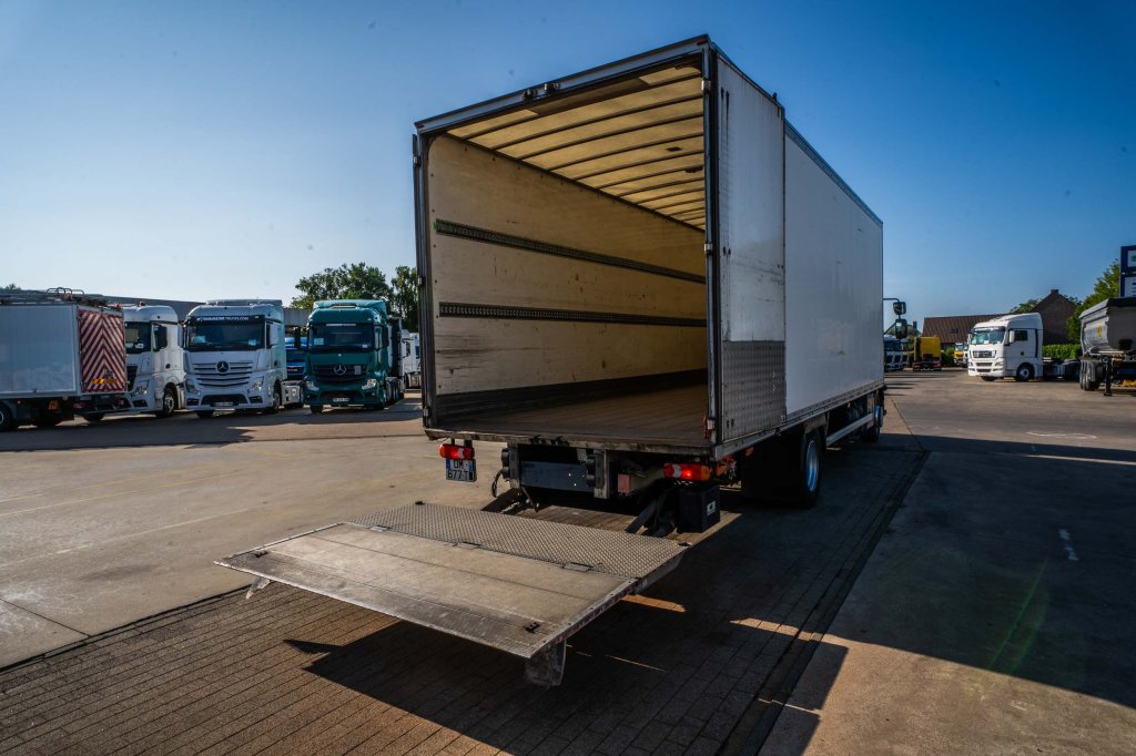 RENAULT D 16 WIDE 250 DXI +DHOLLANDIA 2014 E64126 Renault D 16 WIDE 250 DXI +DHOLLANDIA 2014 1 image 10