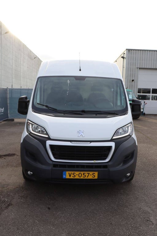 Peugeot Boxer Diesel 2016 Van 2016 Peugeot 2016 1 image 8