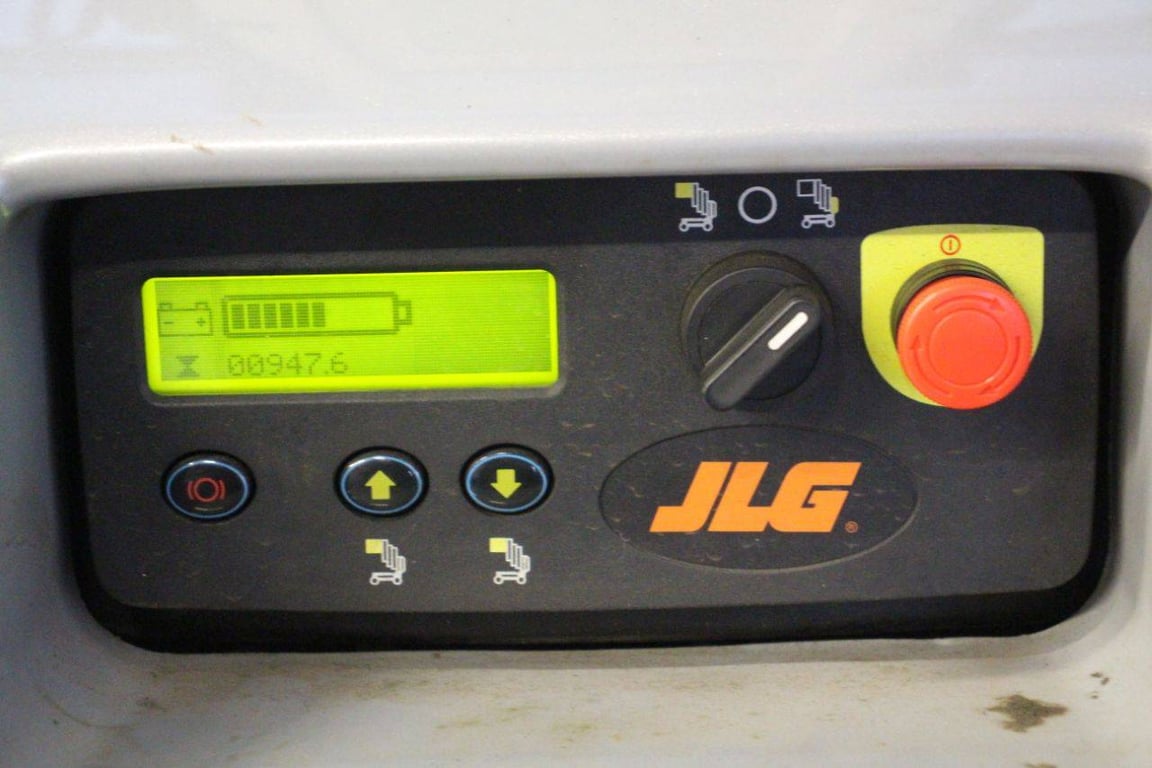 JLG 20MVL 7.98m Electric Mast Lift 2020 2020 20MVL 2020 1 image 13