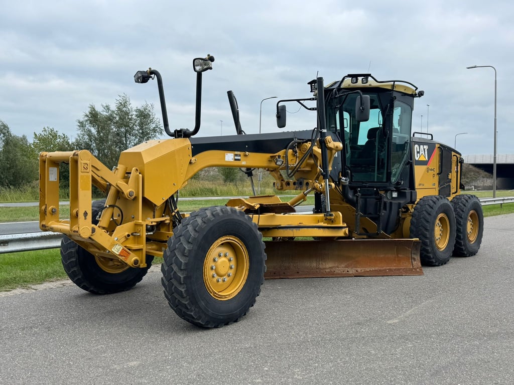 Caterpillar 140M 2010 00033522 140M 2010 1 image 2