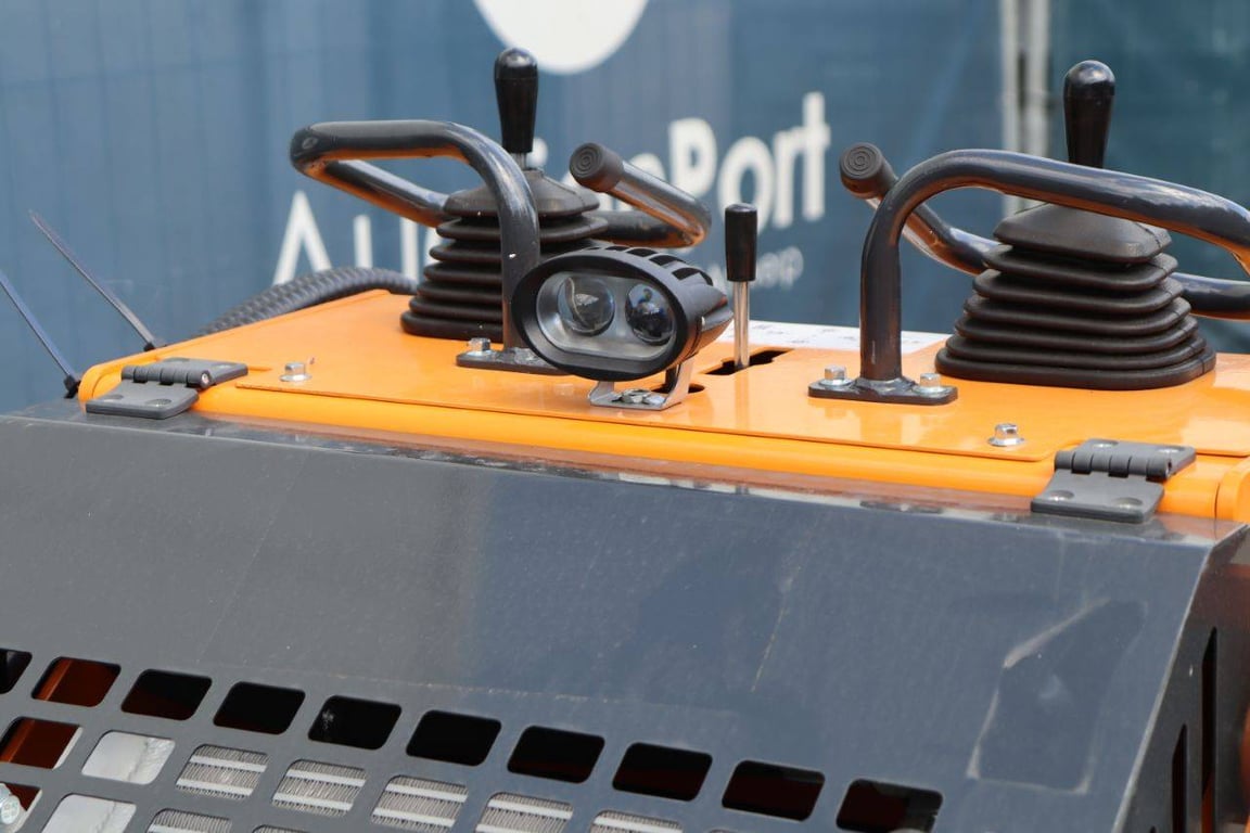 Skid Steer Loader Arteer QB-480 Petrol 24hp 2025 New 2025 ARTEER QB-480 2025 0 image 14