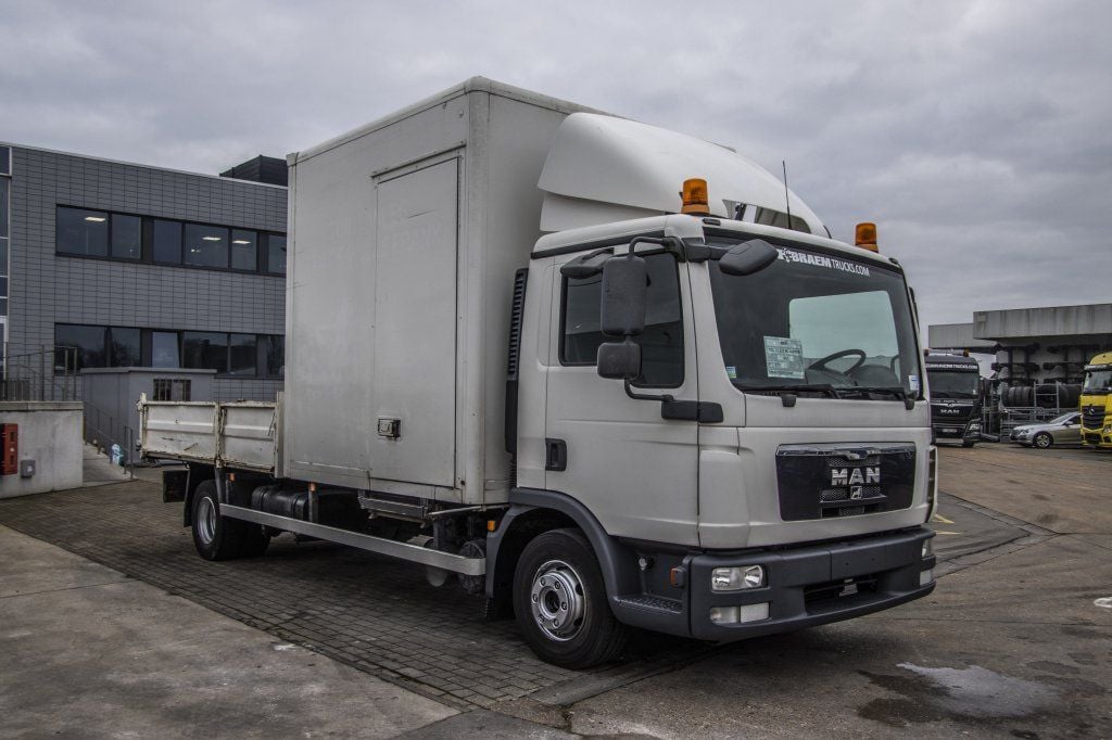 MAN TGL 12.220 BL -E5- KIPPER 2009 E57077 TGL 12.220 BL -E5- KIPPER 2009 1 image 3