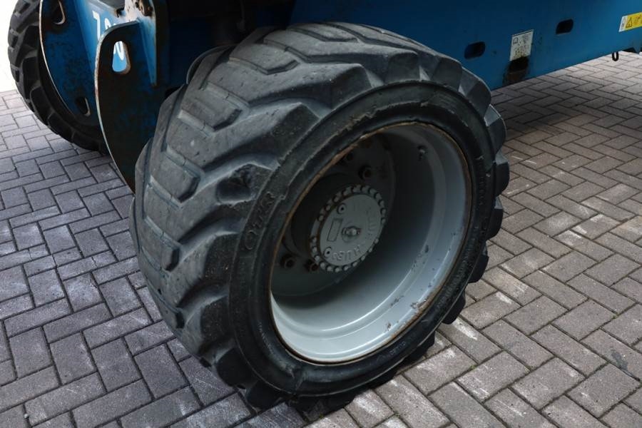 Genie Z80/60 Diesel, 4x4x4 Drive, 26m Working Height, 18 2013 GENIE - Z80/60 - 90048 Z80/60 Diesel, 4x4x4 Drive, 26m Worki...