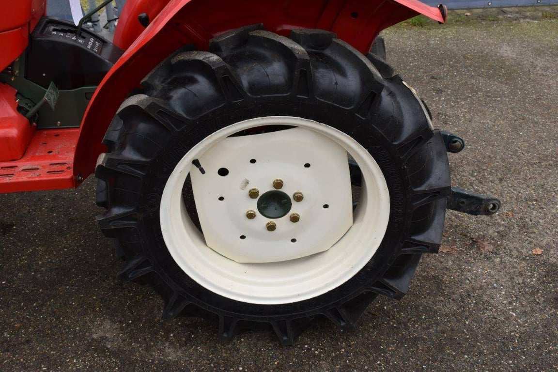 Mini tractor Yanmar YM1610 Diesel Refit YM1610D 1 Tractor Units image 5