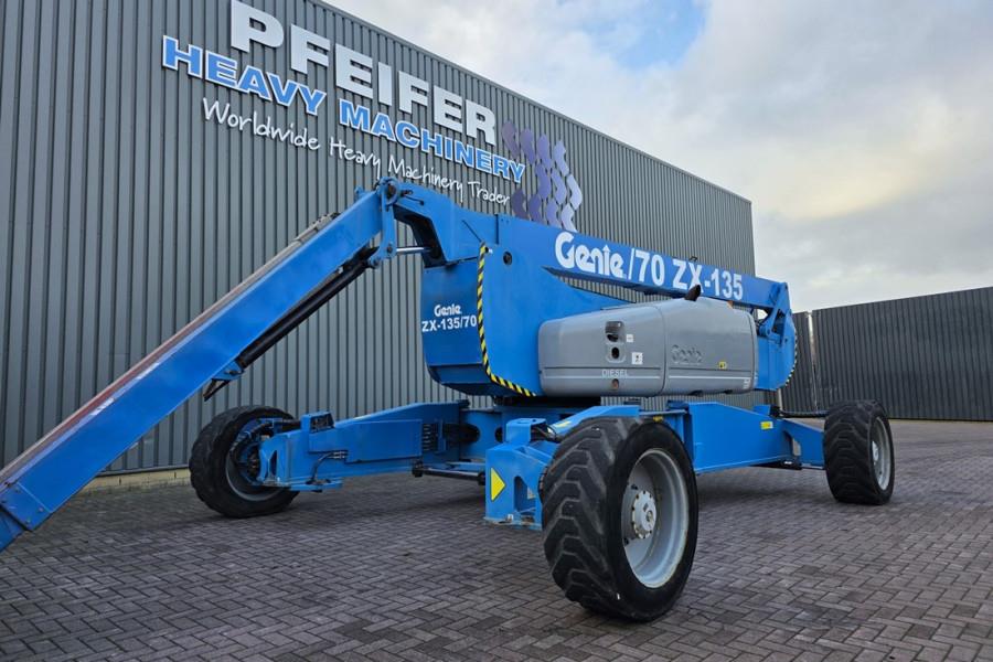 Genie ZX135/70 Diesel, 4x4x4 Drive, 43m Lifting Height, 2013 GENIE - ZX135/70 - 90352 ZX135/70 Diesel, 4x4x4 Drive, 43m Li...