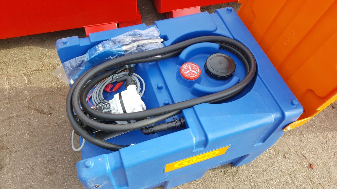 Adblue tank 2022 N6470 ADBLUE tank 2022 0 image 2