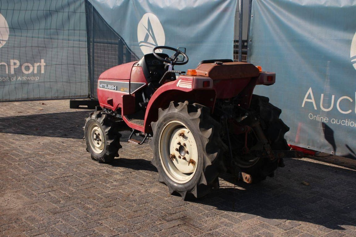 Mini tractor Mitsubishi MT165 Diesel 16hp MT165 1 image 3