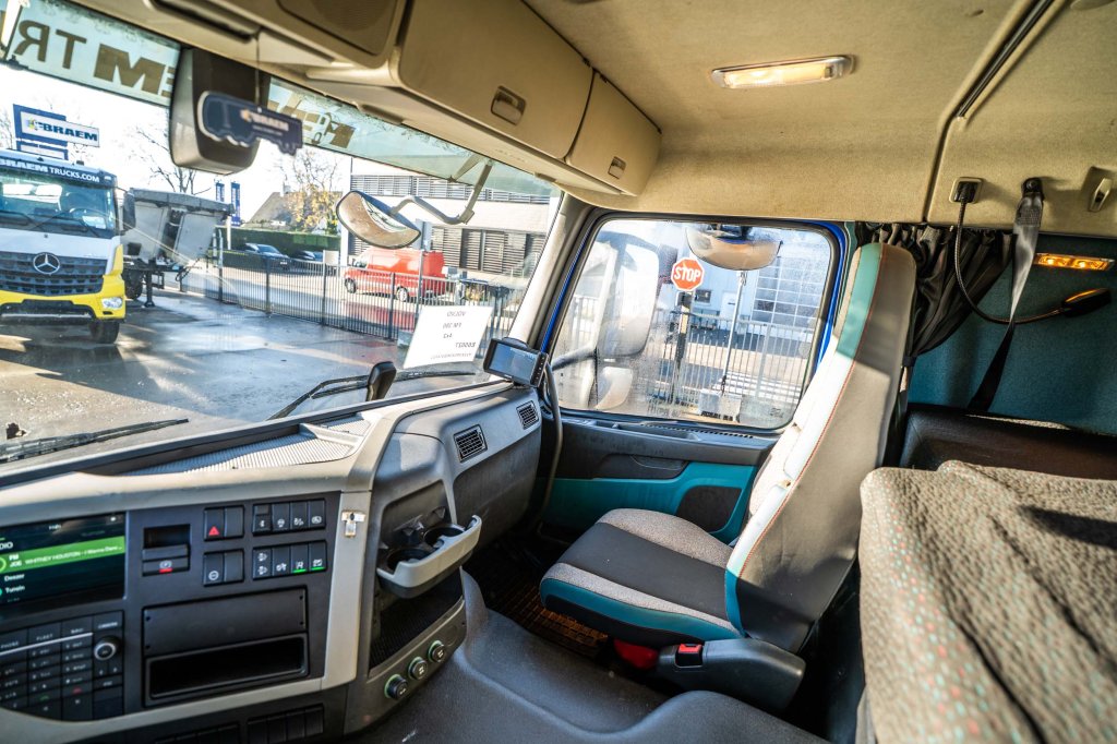 VOLVO FM 380 - 249.239 KM 2019 E65027 FM 380 - 249.239 KM 2019 1 image 9