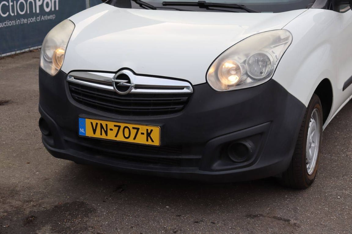 Opel COMBO VAN Diesel 2015 2015 Opel Combo van 2015 1 image 10