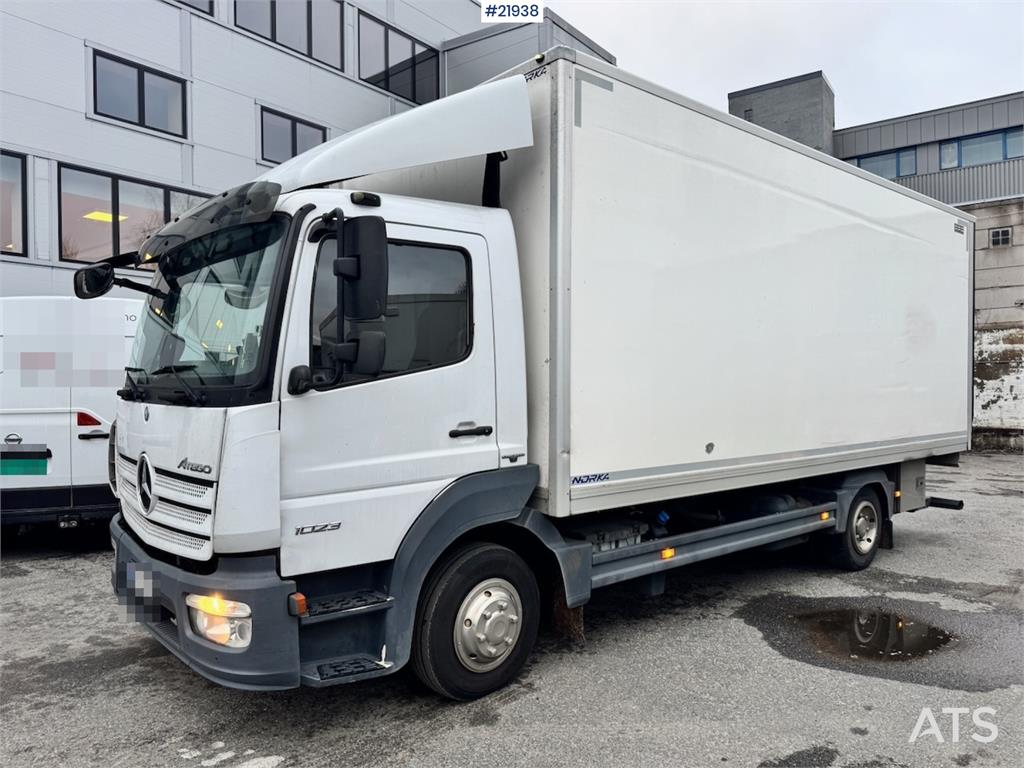 Mercedes-Benz Atego 1023 box car 2017 21938 Atego 1023 box car 2017 1 image 2