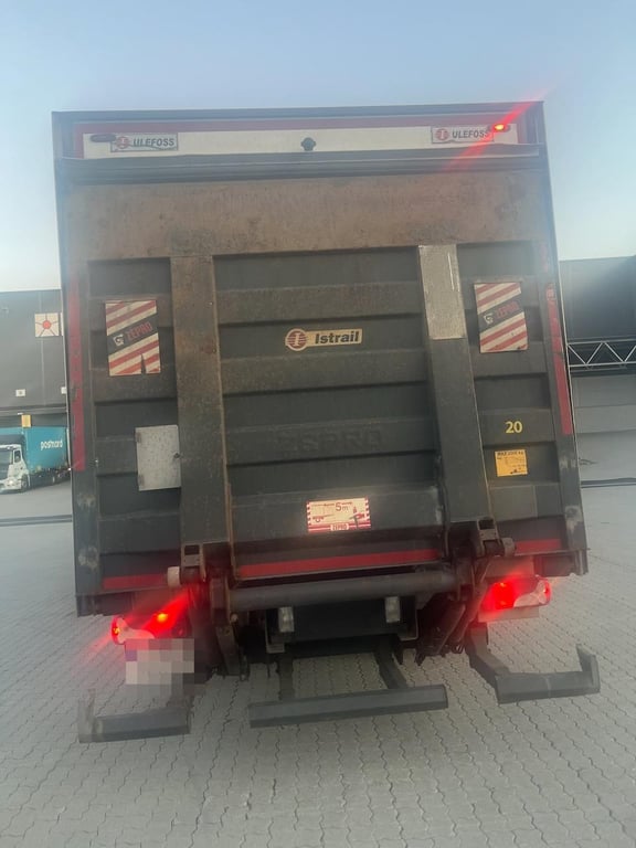 Scania P250 4x2 Box truck w/ Full side opening. Euro 6 2014 21180 P250 4x2 Box truck w/ Full side opening. Euro 6 2014 1 i...