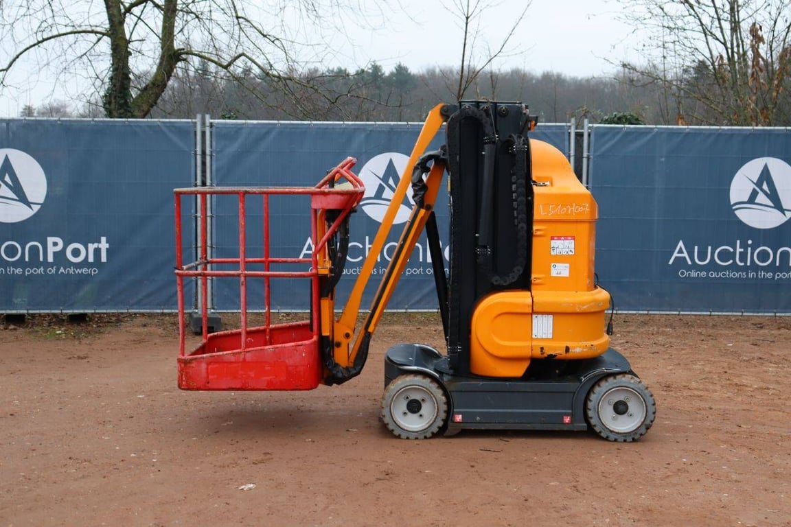 Mast lift ATN PIAF 880R Electric 8.8m 2015 2015 ATN PIAF 880R 2015 1 image 2