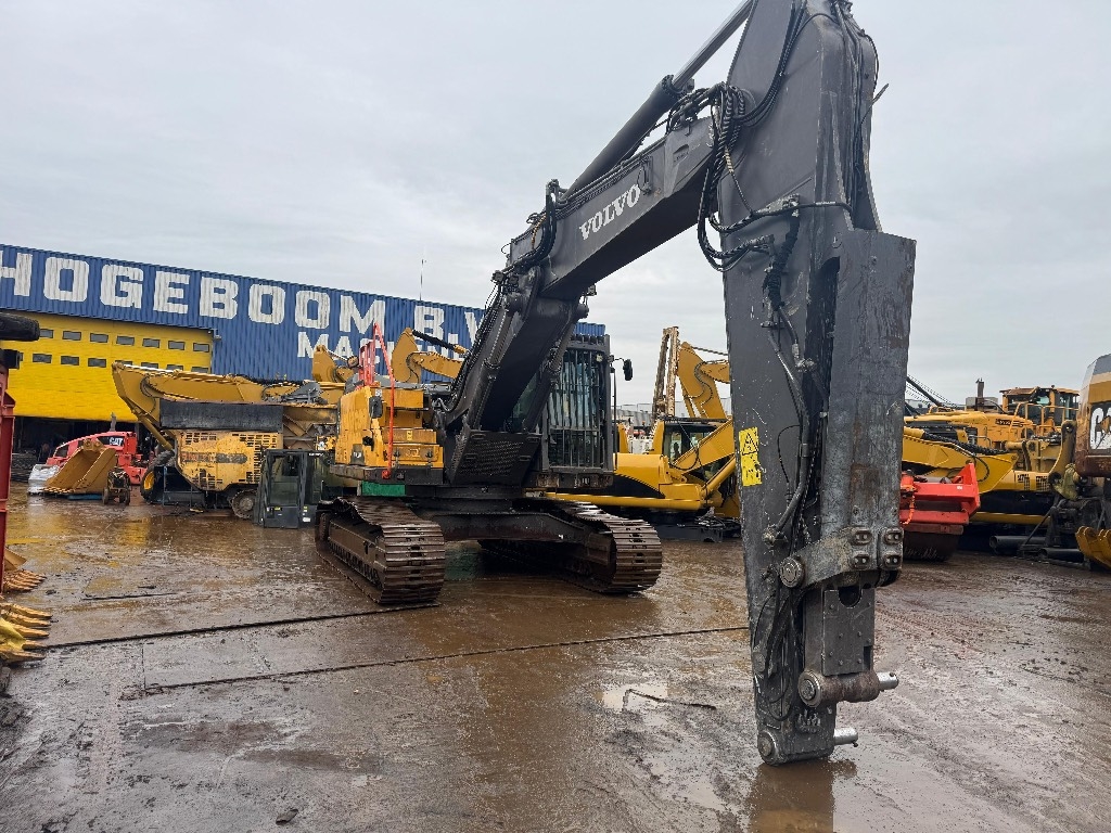 Volvo EC 300 EL 2018 5459 EC 300 EL 2018 1 Crawler Excavators image 5