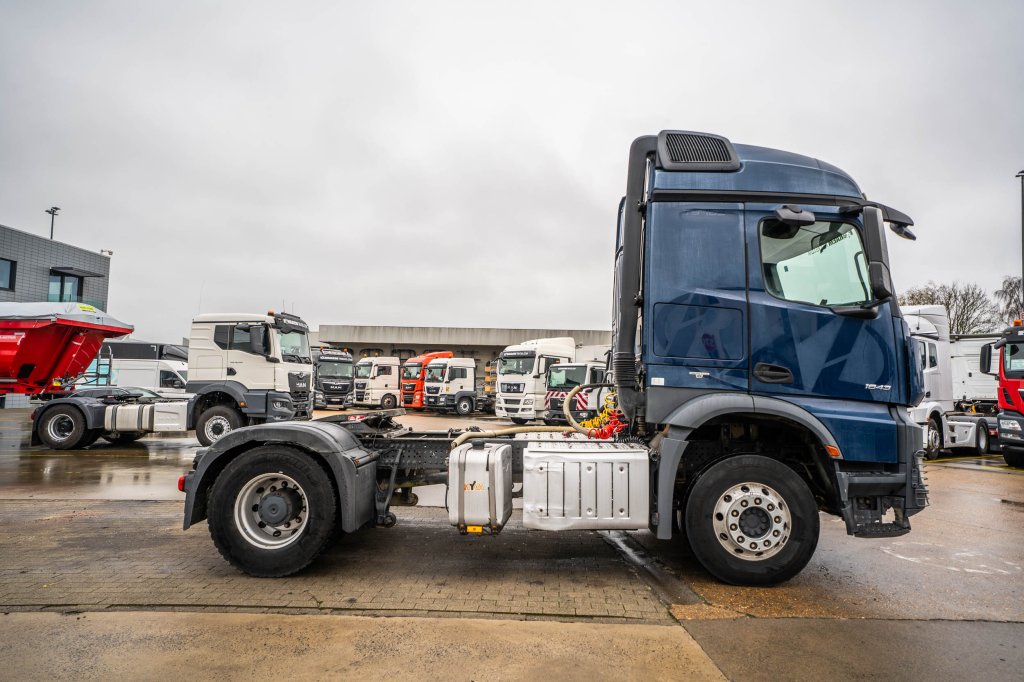 MERCEDES AROCS 1843 LS ( NO ACTROS)+BIG AXLE +HYDR. 2014 E64547 AROCS 1843 LS ( NO ACTROS)+BIG AXLE +HYDR. 2014 1 image 3