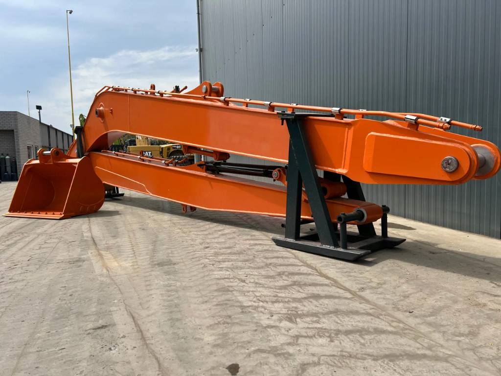 Hitachi ZX200 18m Set Long Reach Equipment 2025 904876 ZX200 18m Set Long Reach Equipment 2025 0 image 2