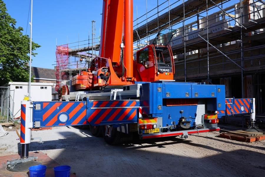 Demag AC220-5 Dutch Registration, 10x6x10, 220t Ca 2020 DEMAG - Demag AC220-5 - 60486 AC220-5 Dutch Registration, 10x6x10,...