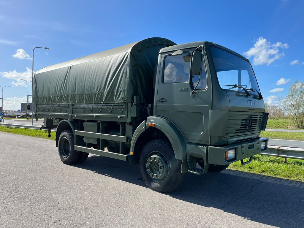 MercedesBenz 1017 4X4 ex army reconditioned 1987 70000376 MercedesBenz 1017 4X4 ex army reconditioned 1987 1 image 2