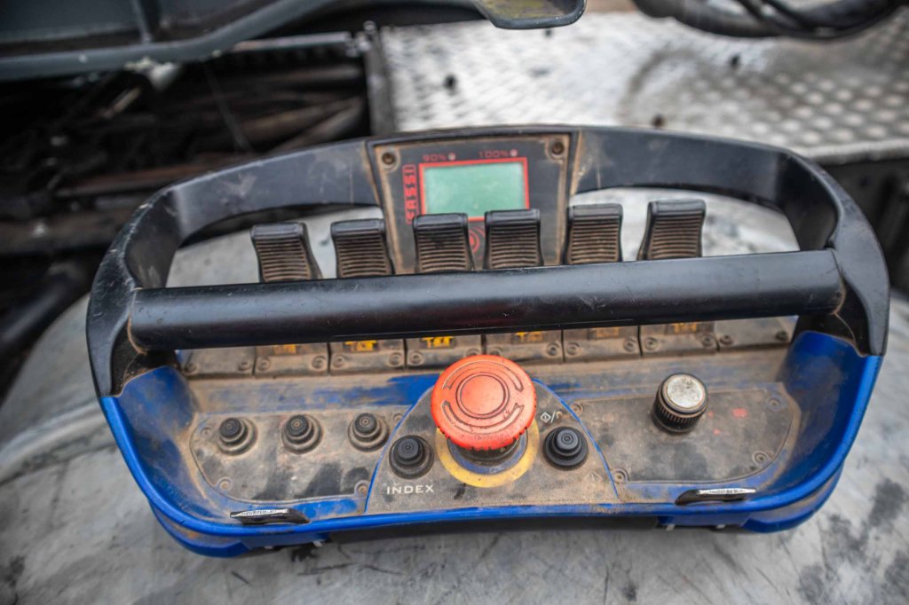 KWB KIPPER + CRANE/GRUE/KRAN FASSI F245A/5X 2012 E62950 Kwb KIPPER + CRANE/GRUE/KRAN FASSI F245A/5X 2012 1 Crane trucks im...