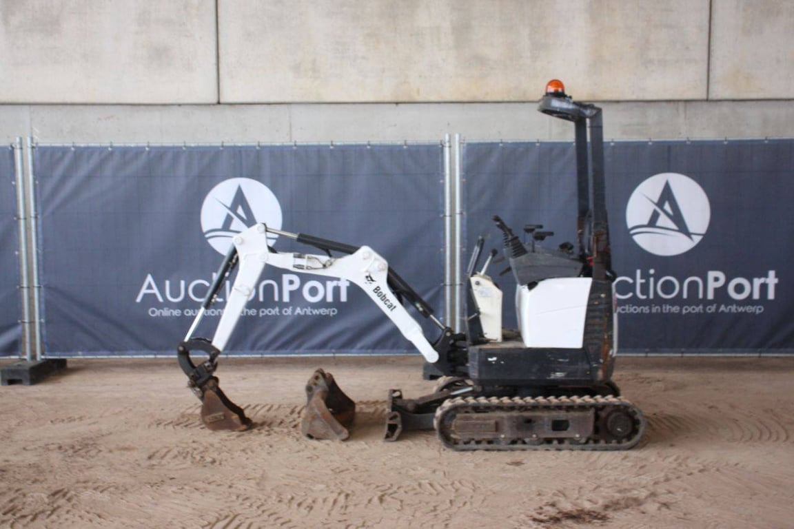 Mini excavator Bobcat E10Z Diesel 7.5kW 2020 2020 E10Z 2020 1 image 2