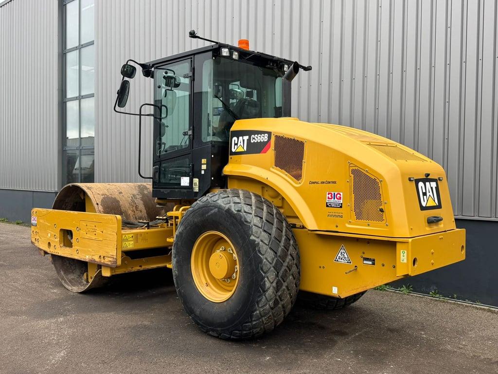 Caterpillar CS66B 2019 00033744 CS66B 2019 1 image 3