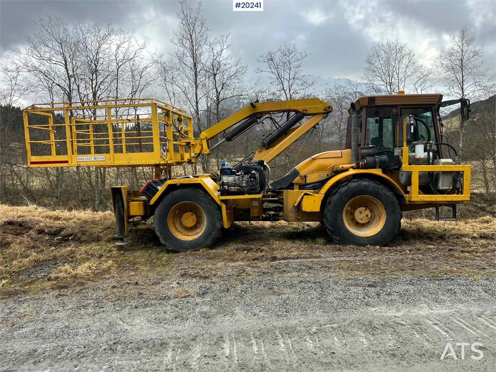 Hydrema 912B w/ 2007 Essverk Platform 912 lift with basket 2003 20241 Hydrema 912B w/ 2007 Essverk Platform 912 lift with ...