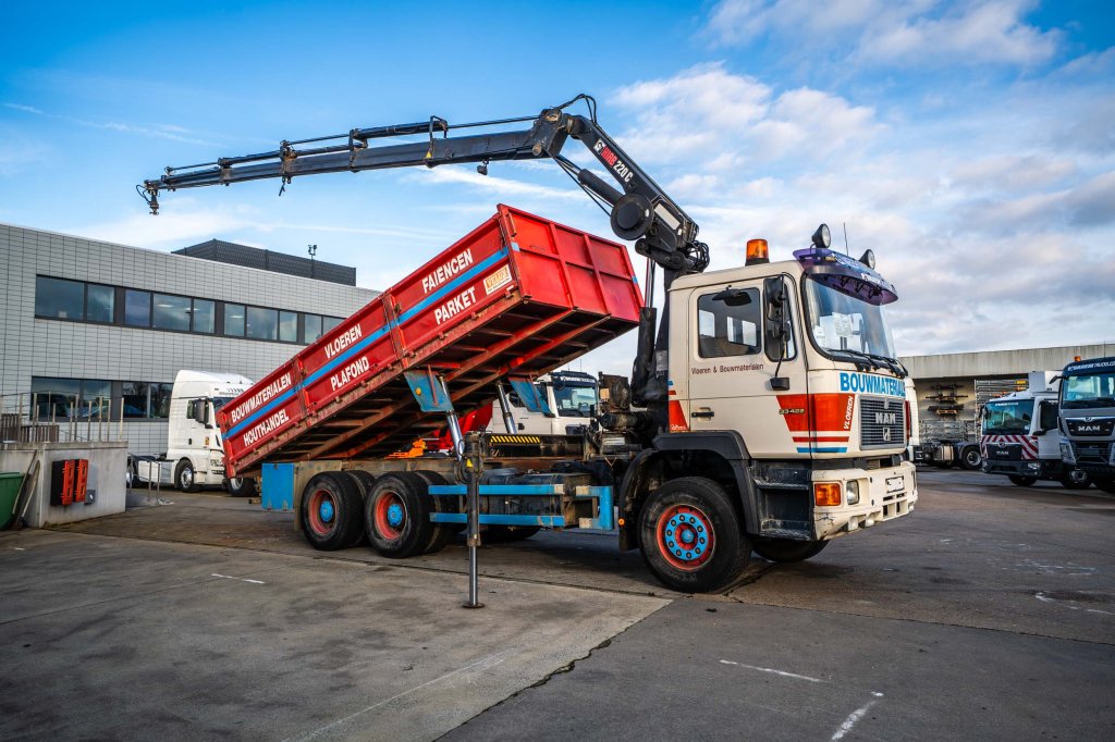 MAN 33.422 DF + HIAB 220 C-5 1995 E65045 33.422 DF + HIAB 220 C-5 1995 1 image 5