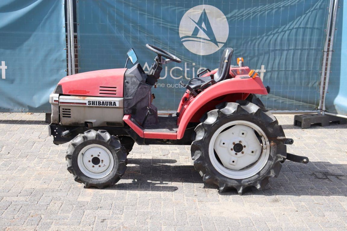 Mini tractor Shibaura STIGER 65F Diesel 15hp Shibaura STIGER 65F 1 image 2