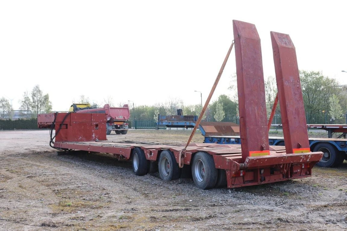 Semi-Low Loader Tec SVP 12.48.3 1992 1992 SVP 12.48.3 1992 1 image 3